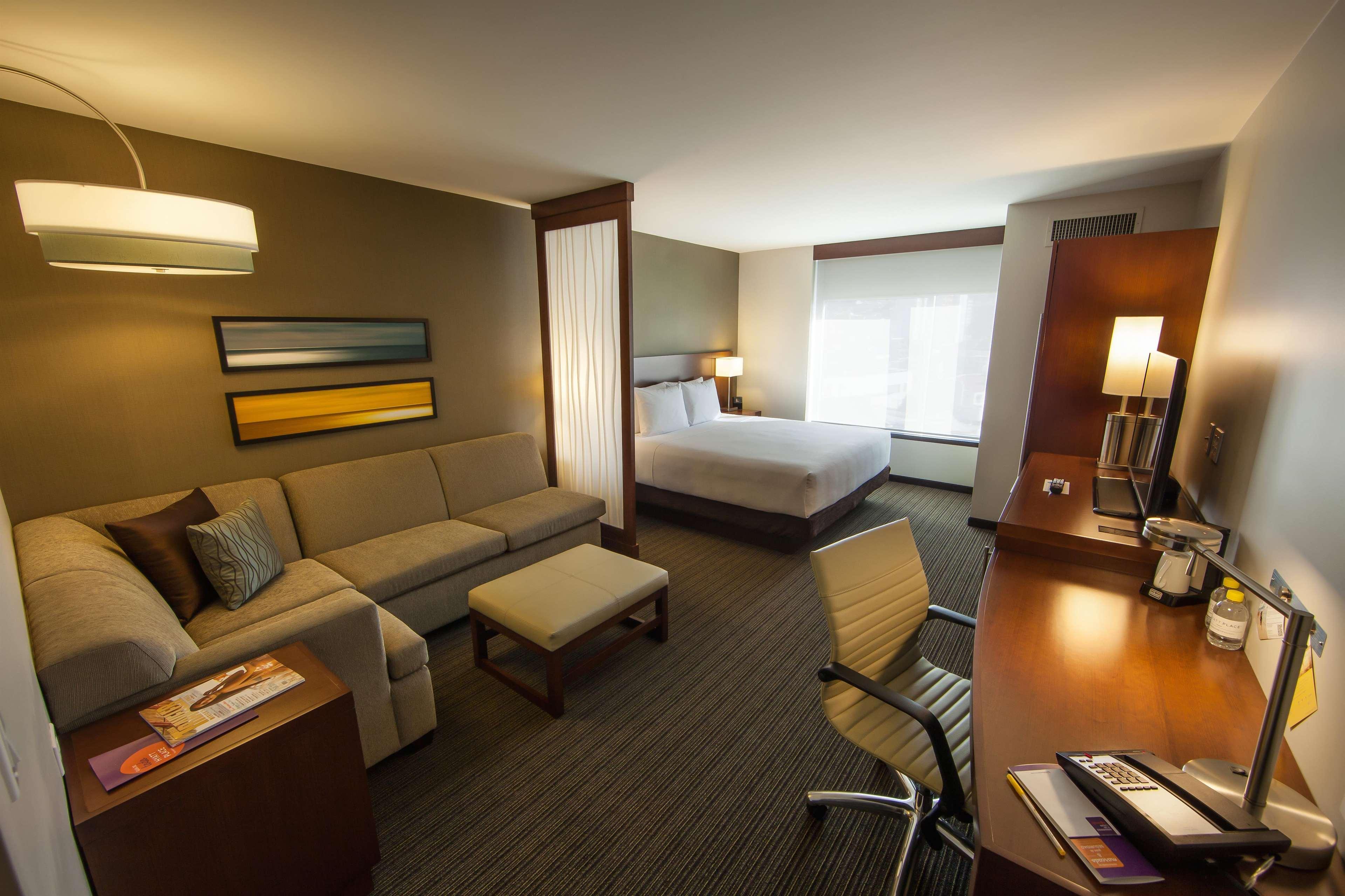Hyatt Place Тихуана Экстерьер фото