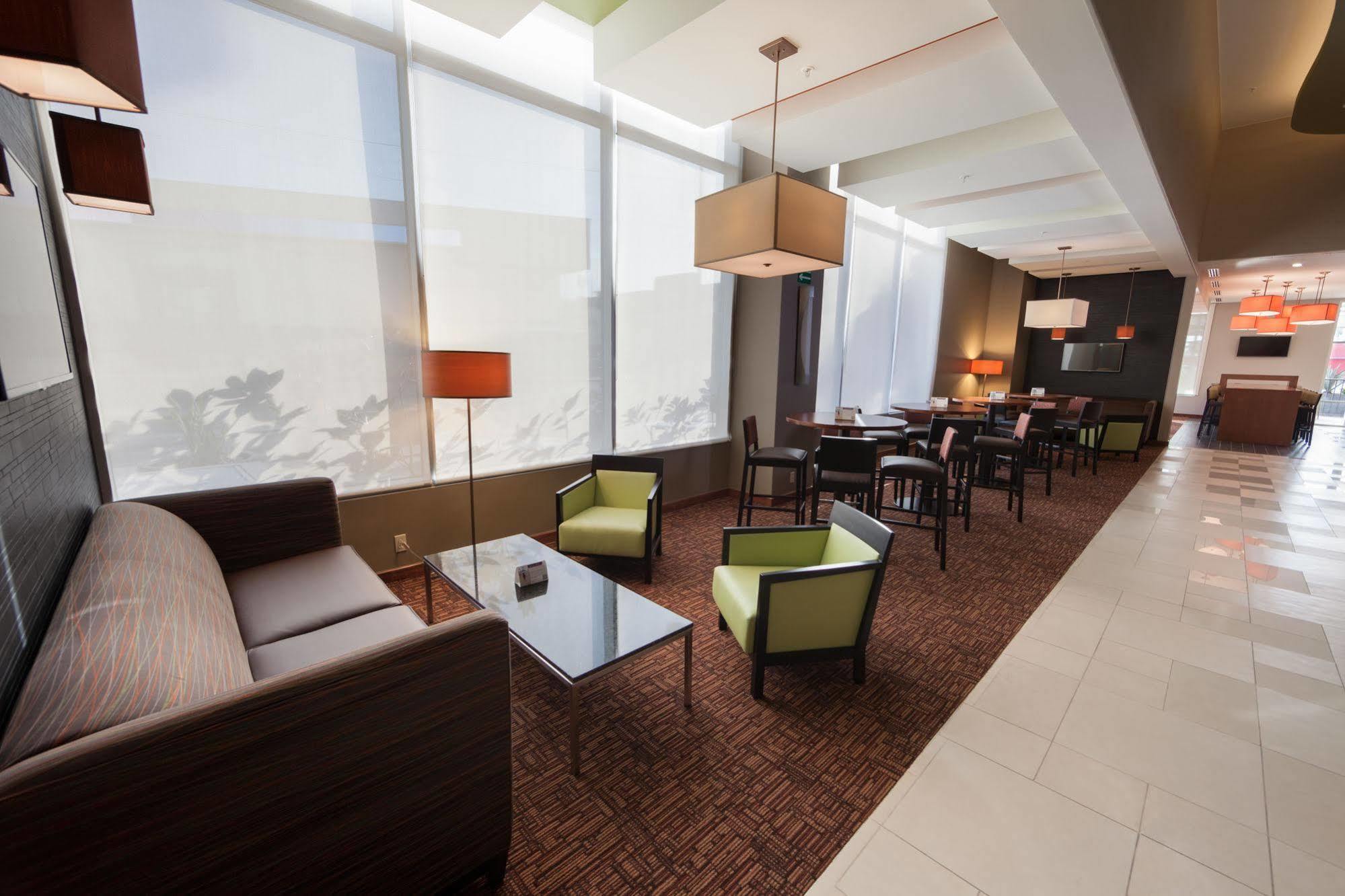 Hyatt Place Тихуана Экстерьер фото